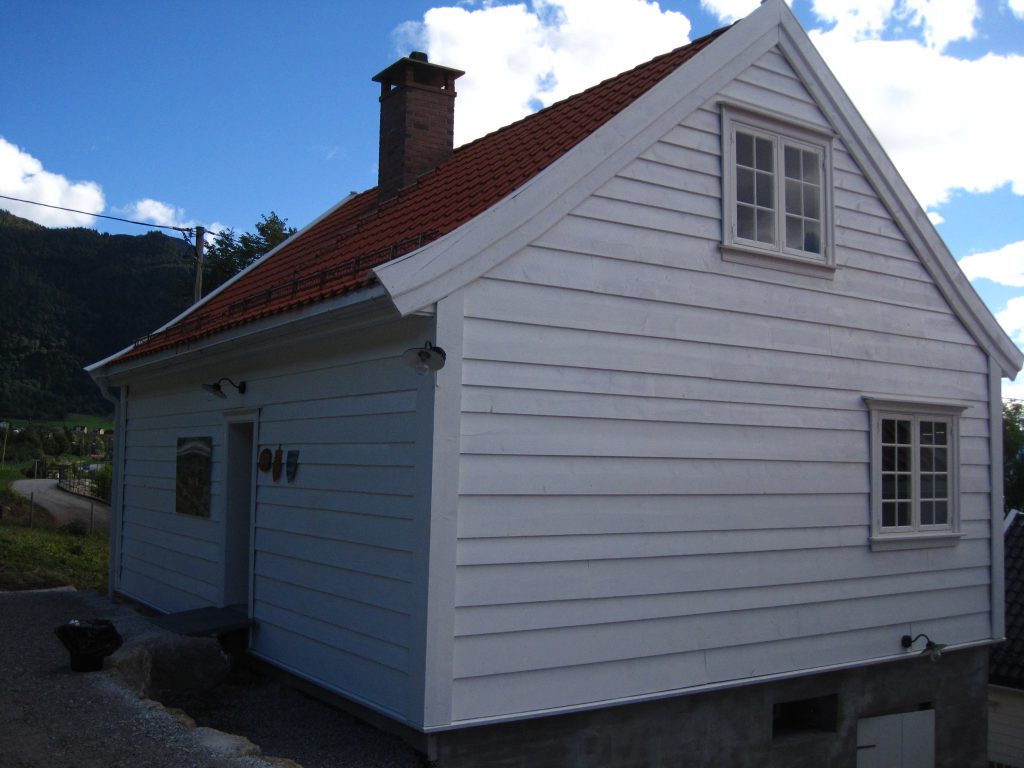 Lite, kvitt hus.
